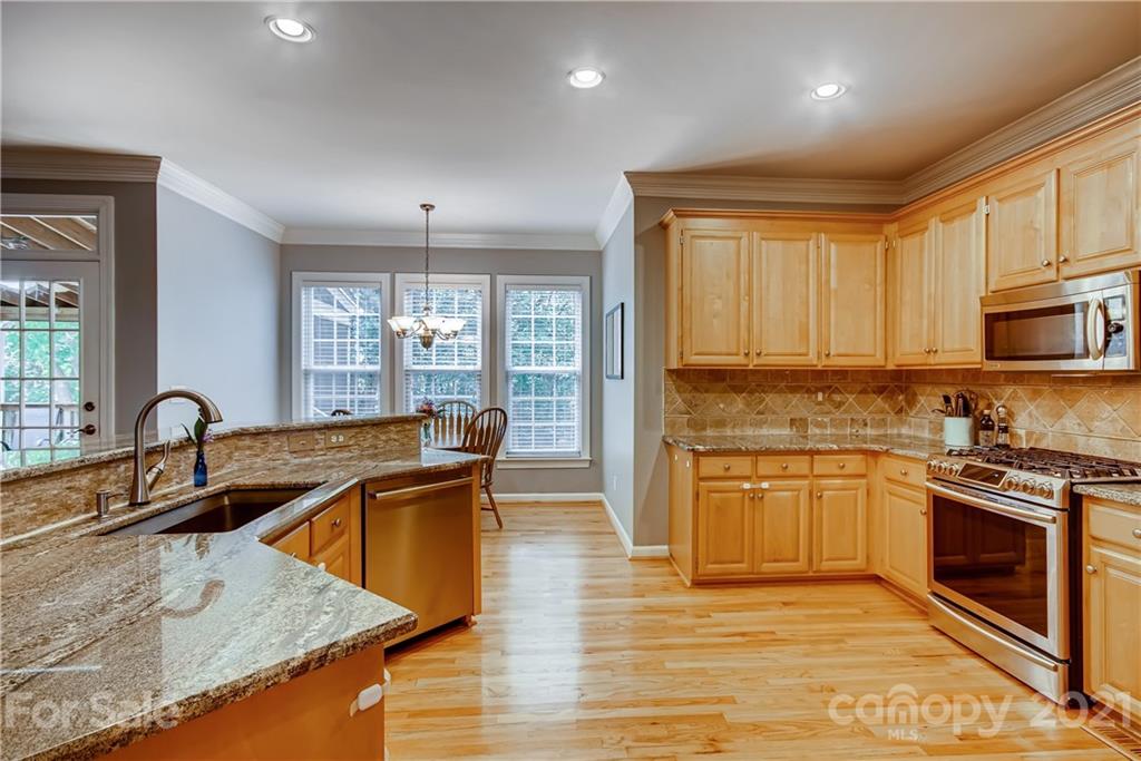 2034 Copperplate Road Charlotte, NC 28262 - Photo 2 of 28 Gallery Image 2