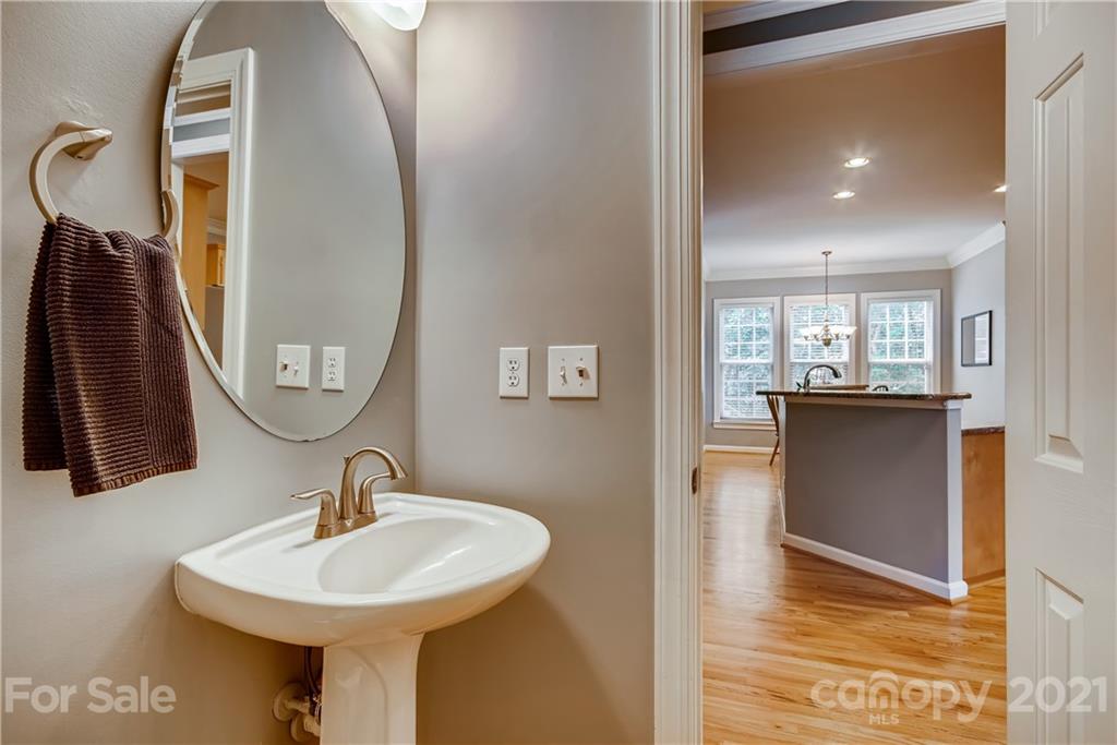 2034 Copperplate Road Charlotte, NC 28262 - Photo 16 of 28 Gallery Image 16