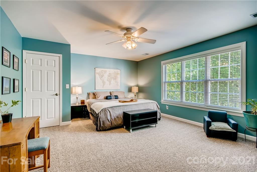 2034 Copperplate Road Charlotte, NC 28262 - Photo 21 of 28 Gallery Image 21