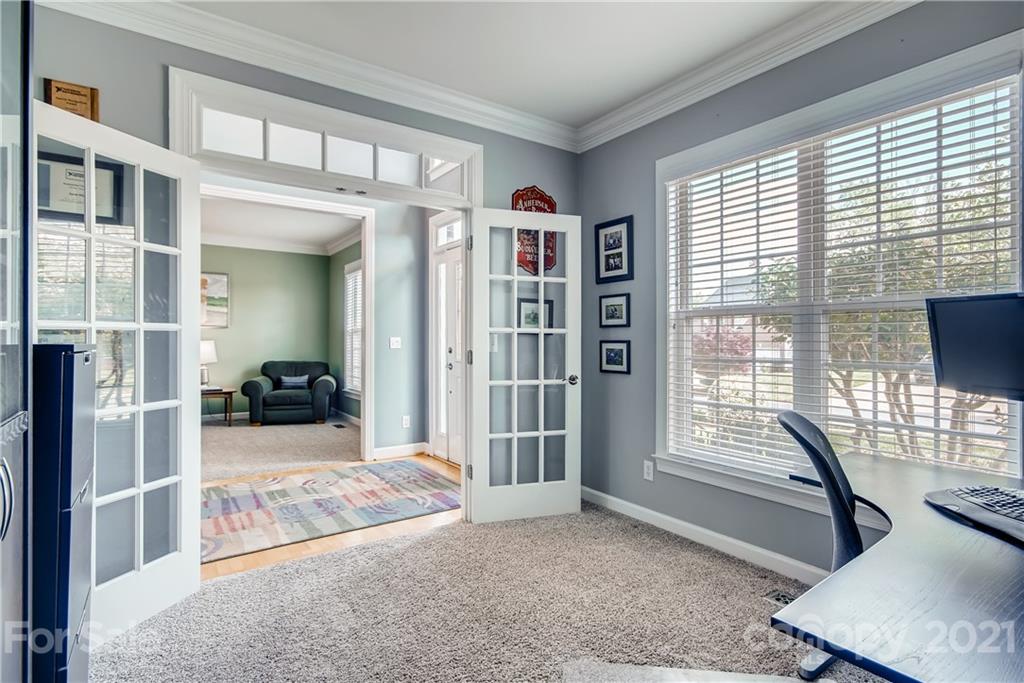 2034 Copperplate Road Charlotte, NC 28262 - Photo 8 of 28 Gallery Image 8