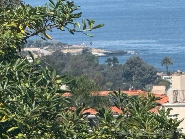 $4,968,000 | 7835 La Jolla Vista Drive, La Jolla, CA 92037