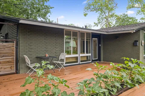 $595,000 | 1428 Corona Drive, Austin, TX 78723