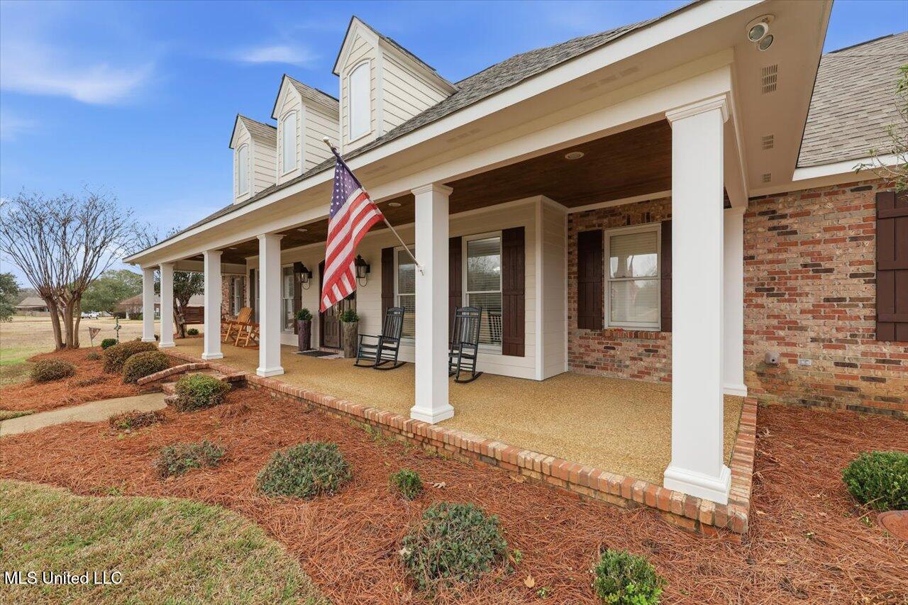 298 Quail Hollow Madison, MS 39110 - Photo 6 of 54 06-298 Quail Hollow _ Home Tours MS