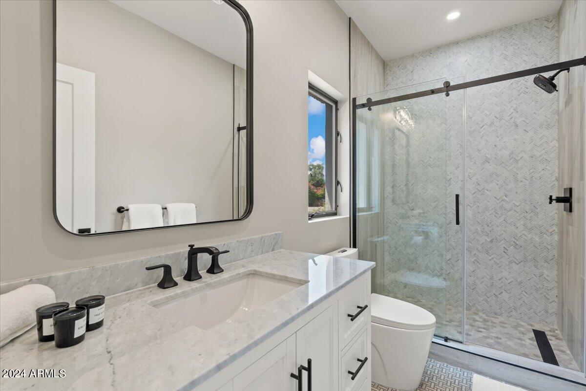 4137 East Earll Drive Phoenix, AZ 85018 - Photo 42 of 54 37-Bathroom