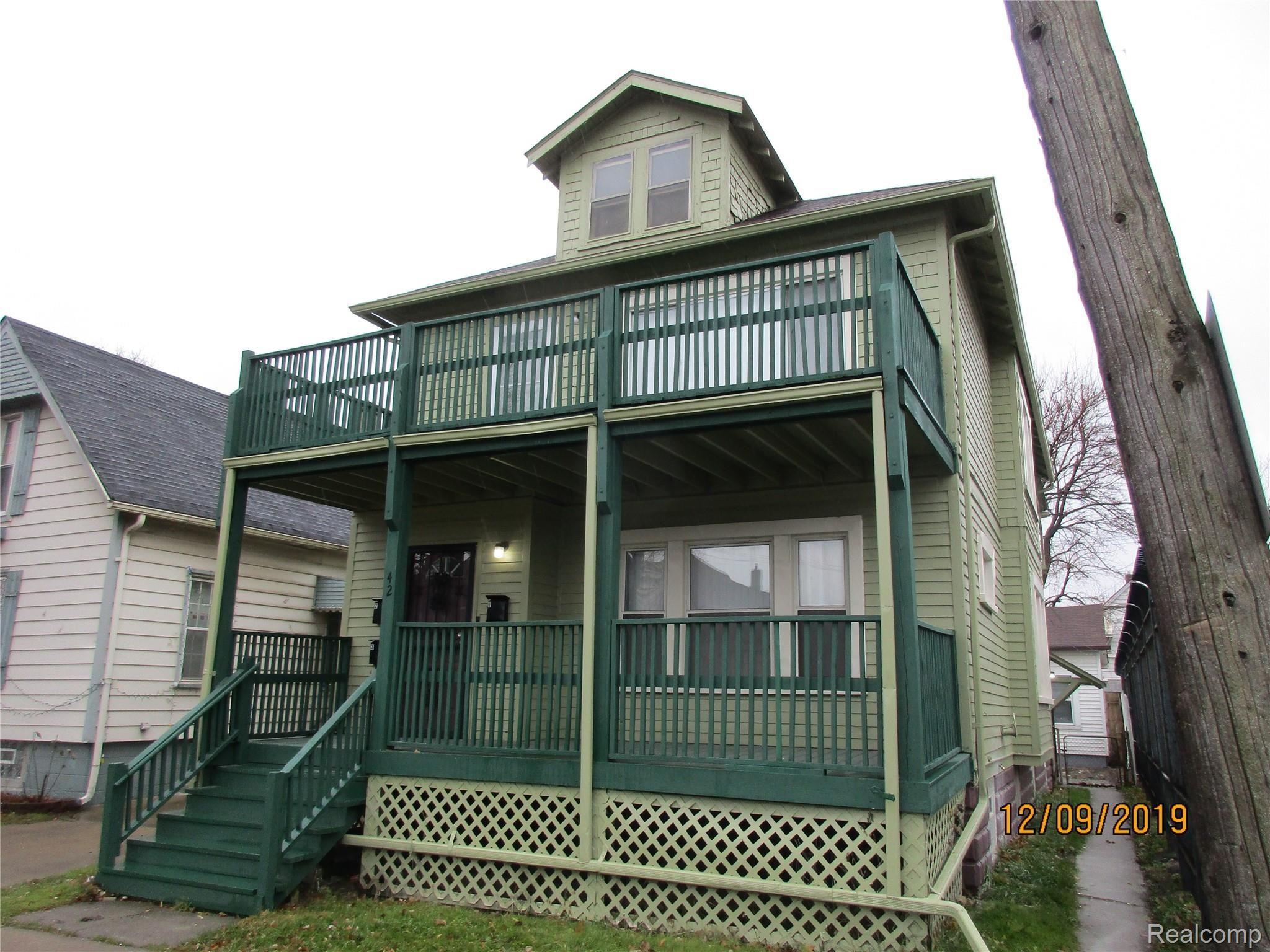 42 Oak Street River Rouge, MI 48218 - Photo 2 of 22 Front