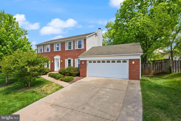 $875,000 | 2592 John Milton Drive, Herndon, VA 20171