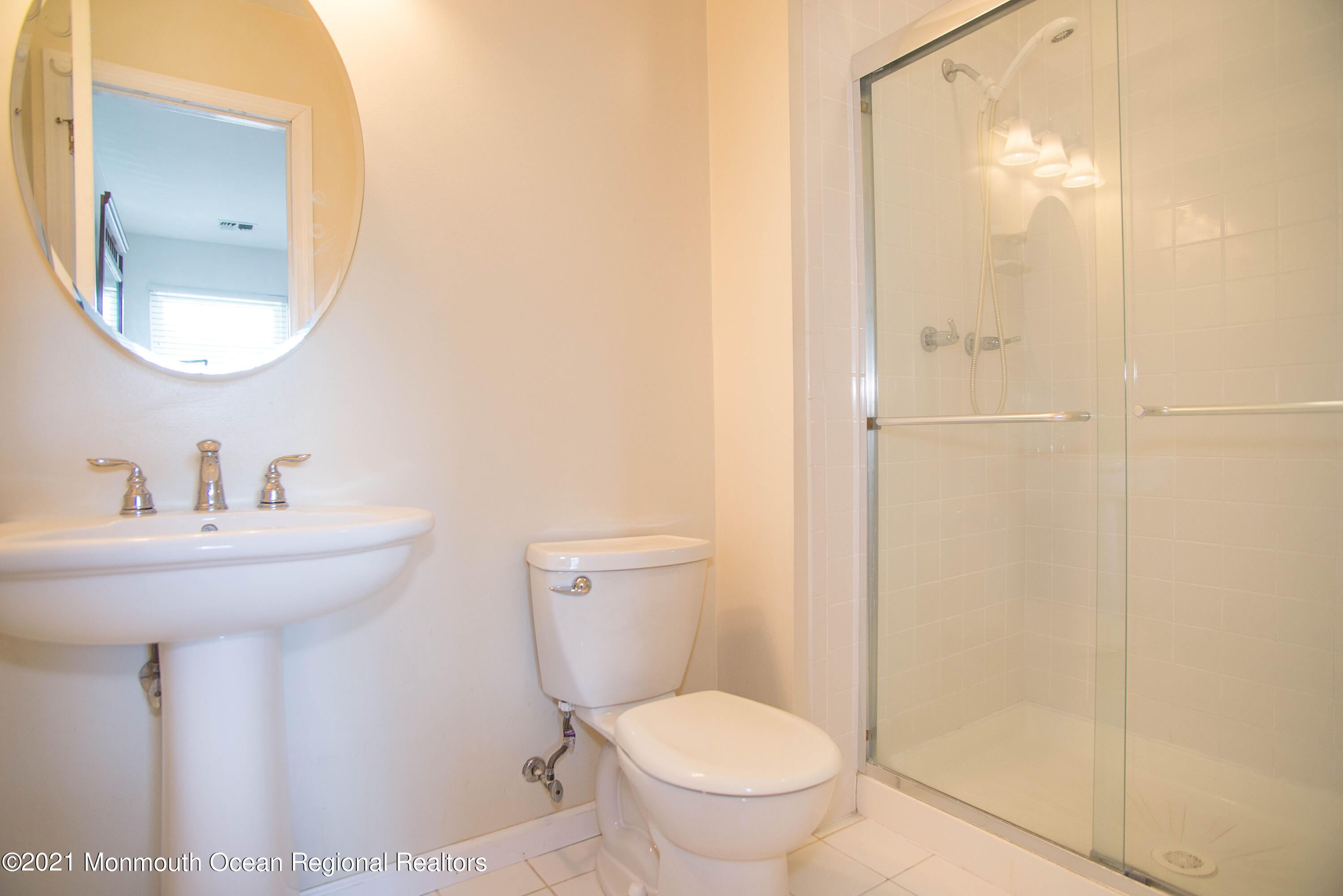 60 County Road, Unit B007 Cliffwood, NJ 07721 - Photo 18 of 26 _RMJ1413 bathroom 1