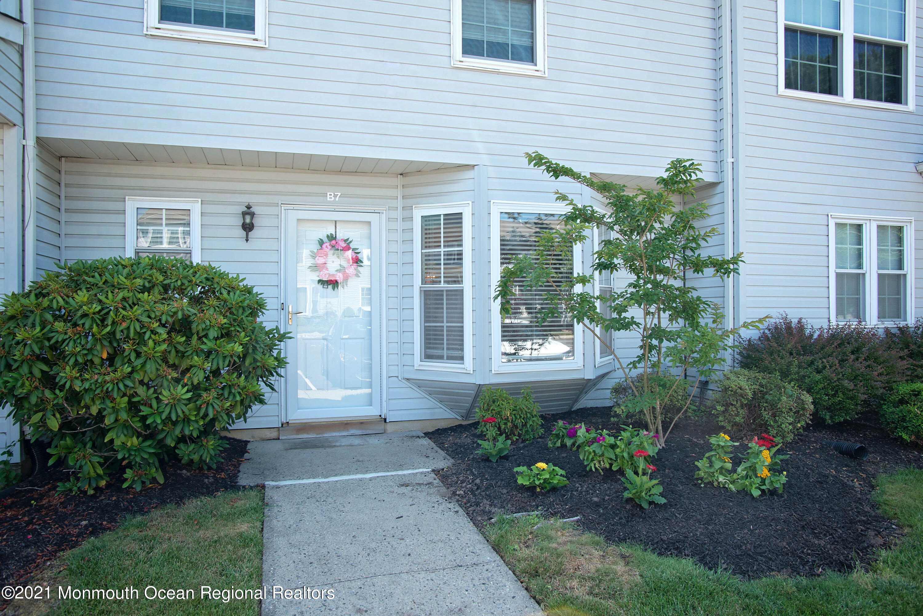 60 County Road, Unit B007 Cliffwood, NJ 07721 - Photo 3 of 26 _RMJ1456 front