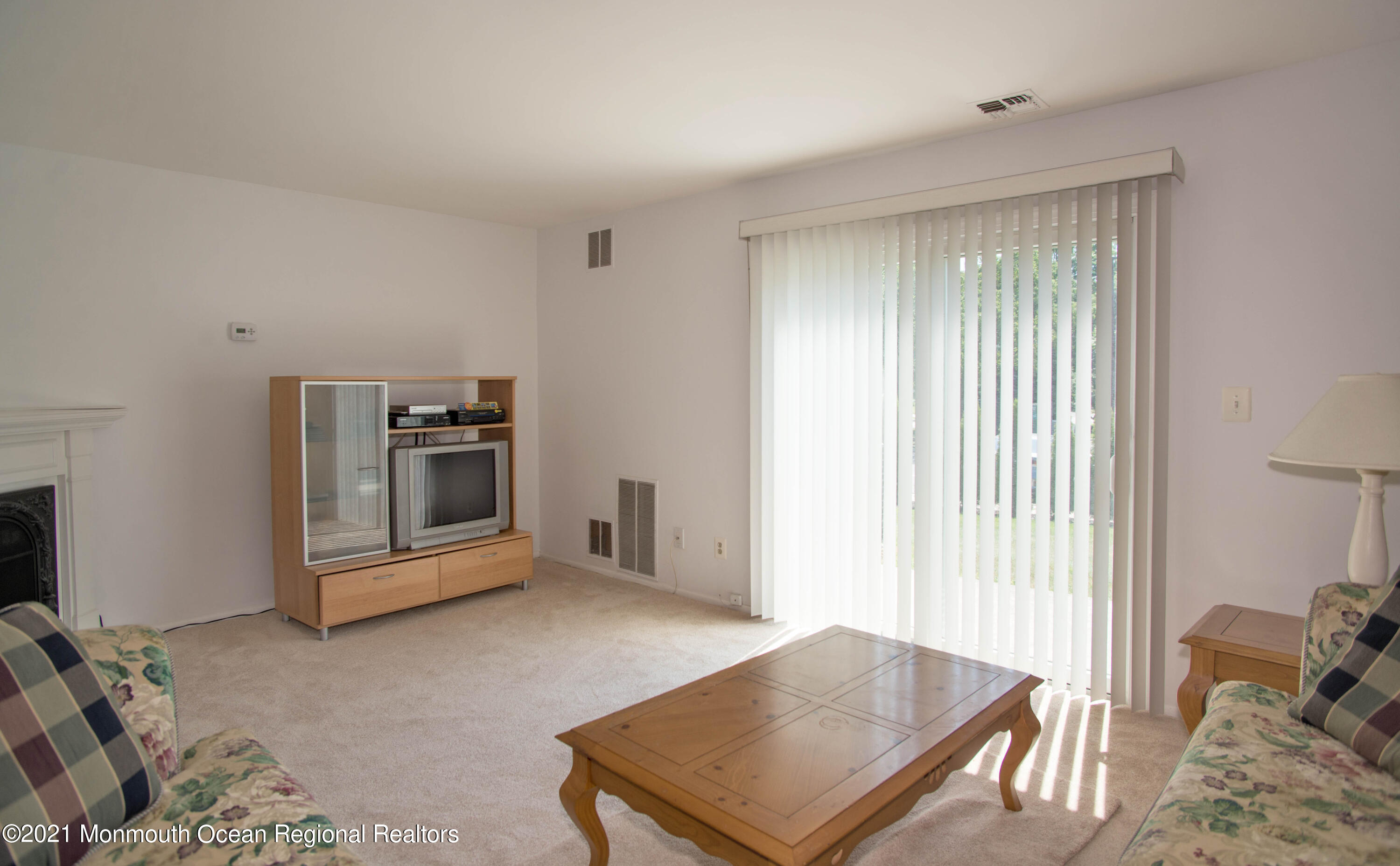 60 County Road, Unit B007 Cliffwood, NJ 07721 - Photo 23 of 26 _RMJ1439 family room
