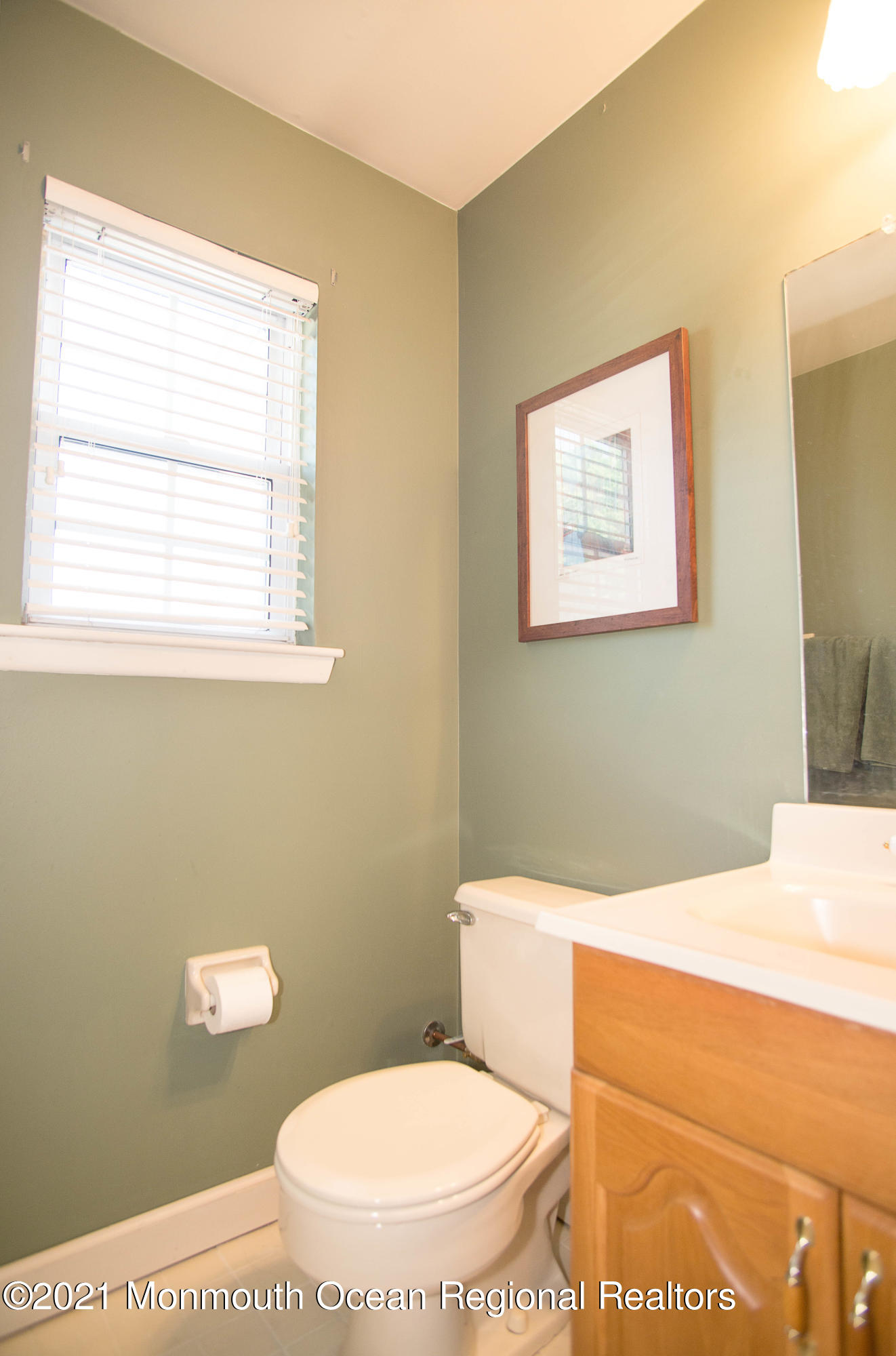 60 County Road, Unit B007 Cliffwood, NJ 07721 - Photo 9 of 26 _RMJ1431 half bath