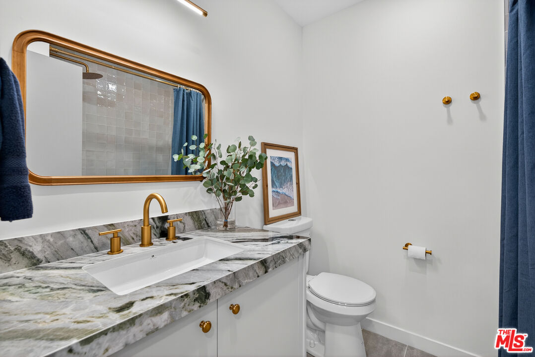 1443 25th Street, Unit 2 Santa Monica, CA 90404 - Photo 22 of 33