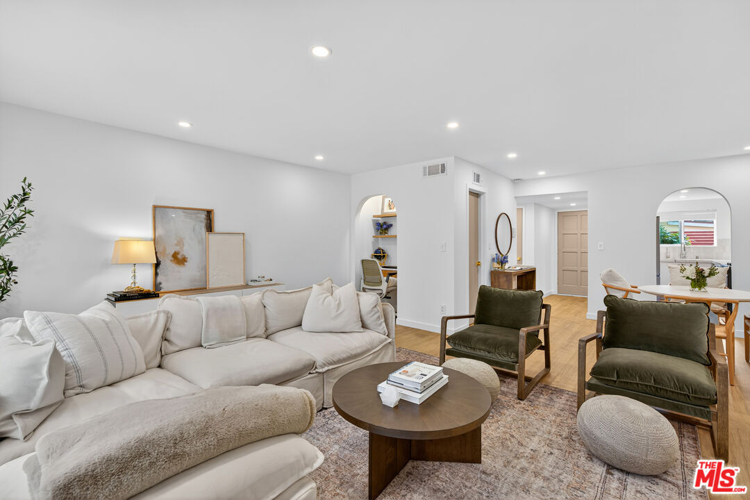 1443 25th Street, Unit 2 Santa Monica, CA 90404 - Photo 8 of 33