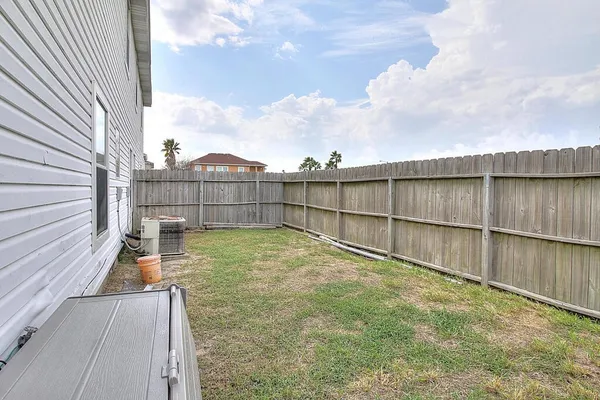 a view of a backyard with a sink