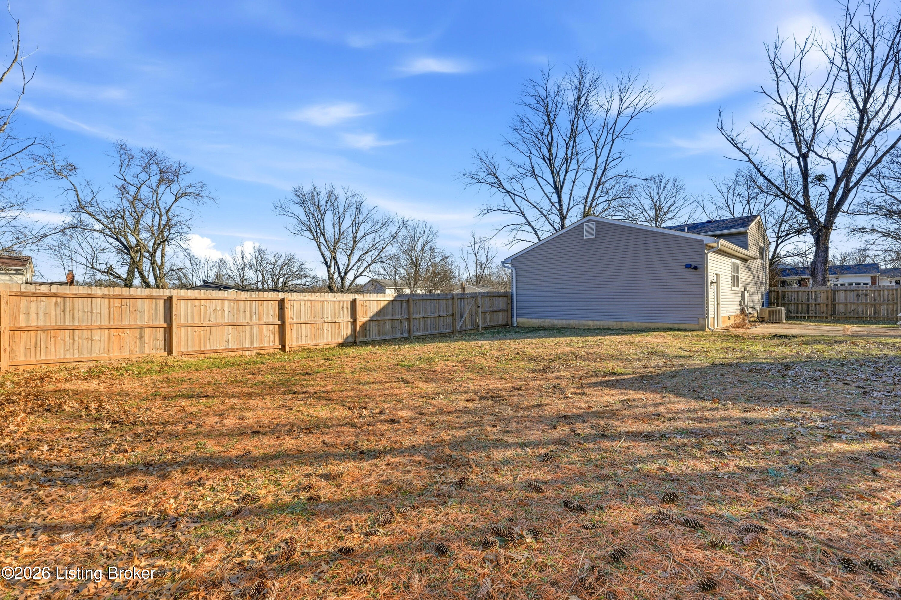6310 Park Road Crestwood, KY 40014 - Photo 30 of 32 6310park_louisvillerealestatemedia_149