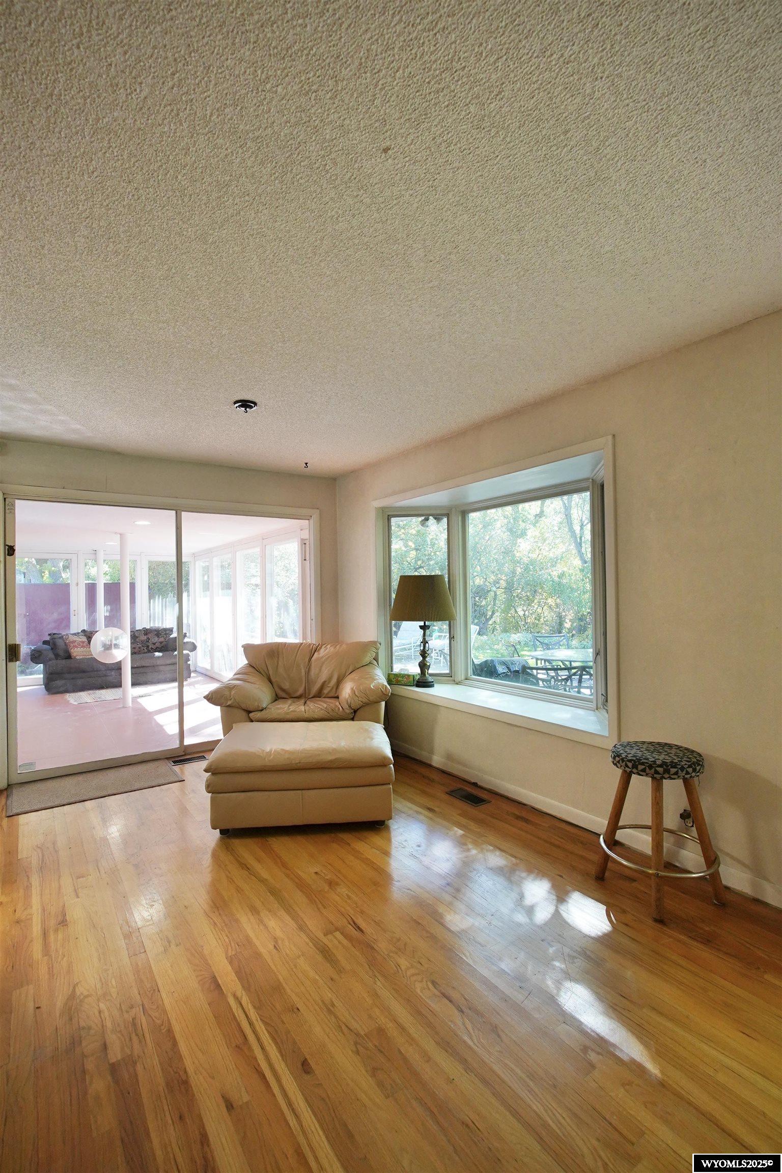 2001 Lynwood Place Casper, WY 82604 - Photo 12 of 48