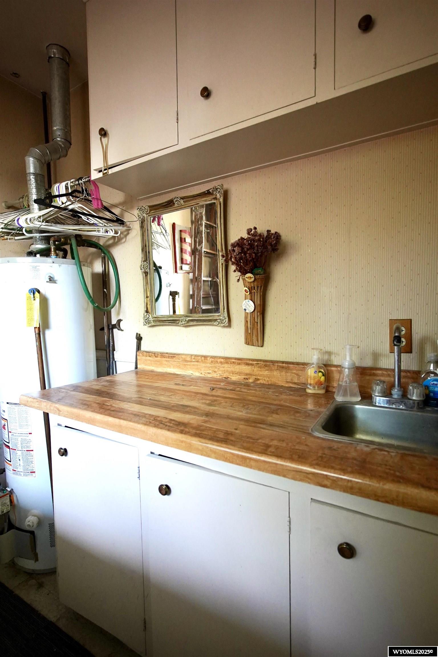 2001 Lynwood Place Casper, WY 82604 - Photo 33 of 48