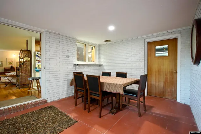 $435,000 | 2001 Lynwood Place, Casper, WY 82604