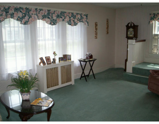 61 Ferndale Road Quincy, MA 02170 - Photo 8 of 11 Gallery Image 8