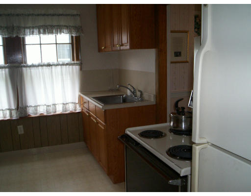61 Ferndale Road Quincy, MA 02170 - Photo 10 of 11 Gallery Image 10