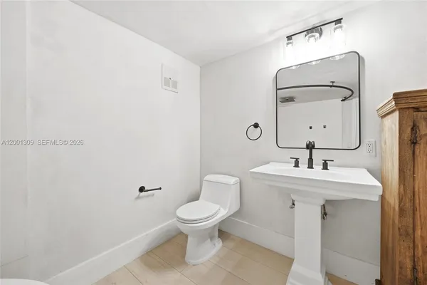 $3,150 | 6704 Southwest 114th Place, Unit F, Miami, FL 33173