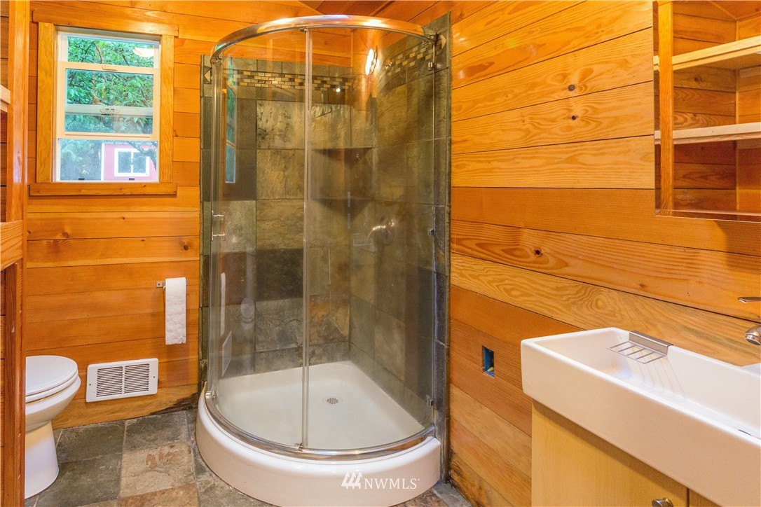 70 Gibbs Lake Road Chimacum, WA 98325 - Photo 11 of 22 Gallery Image 11
