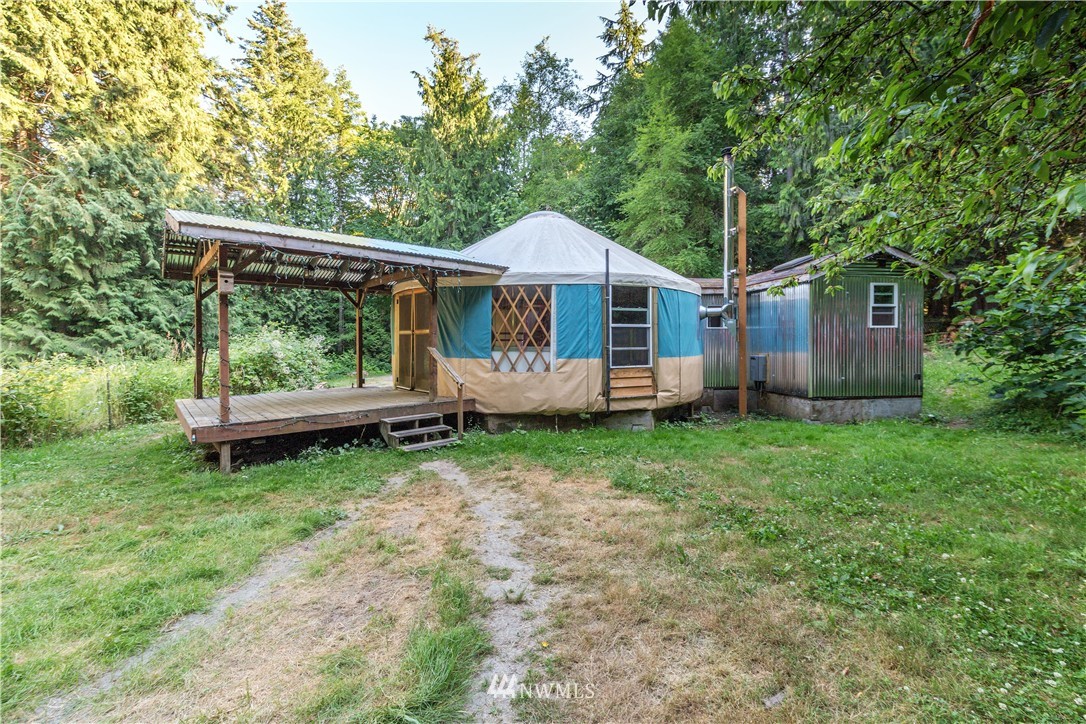 70 Gibbs Lake Road Chimacum, WA 98325 - Photo 3 of 22 Gallery Image 3