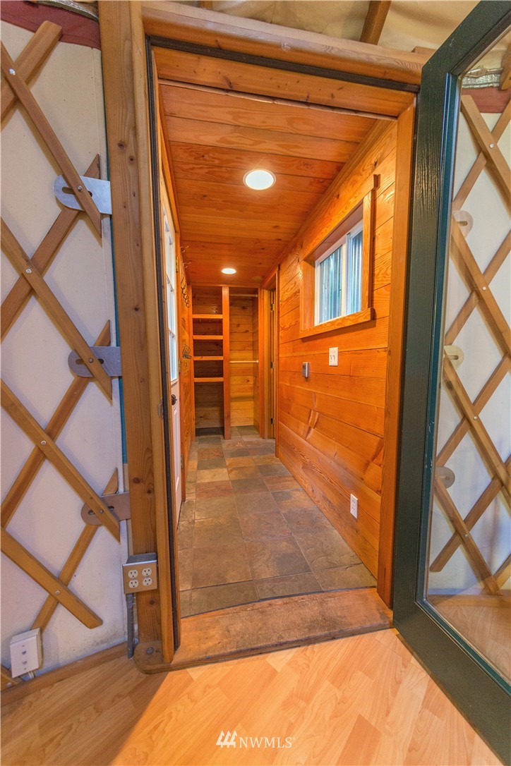 70 Gibbs Lake Road Chimacum, WA 98325 - Photo 10 of 22 Gallery Image 10