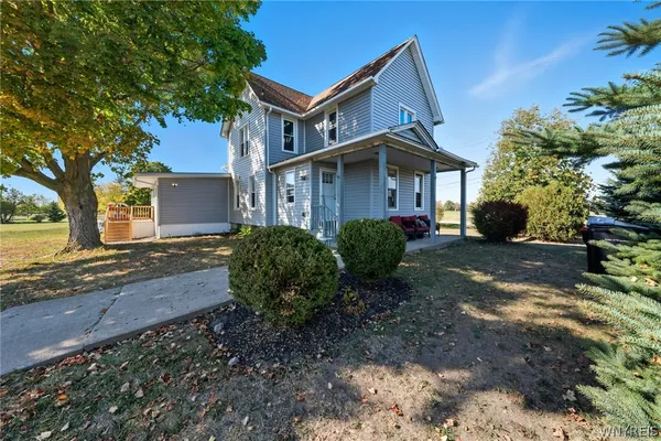 $359,900 | 5604 Gasport Road, Royalton, NY 14094