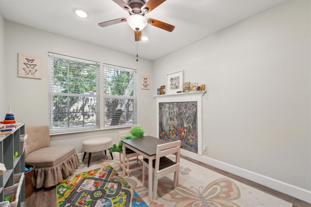 168 Barker Lane Waco, TX 76705 - Photo 20 of 31 a living room with furniture and a fireplace