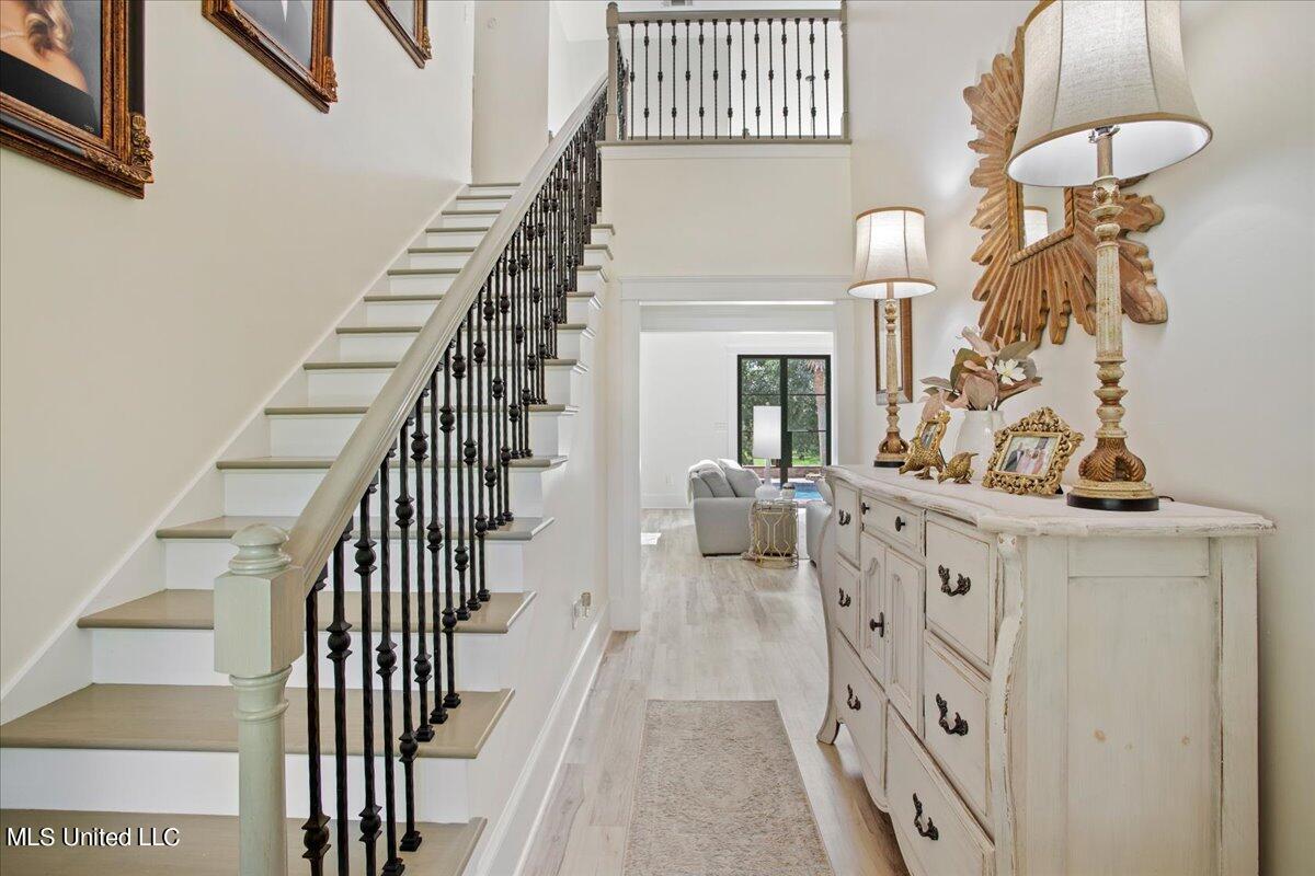 9054 Cleo Smith Road Pass Christian, MS 39571 - Photo 7 of 82 07-Entryway