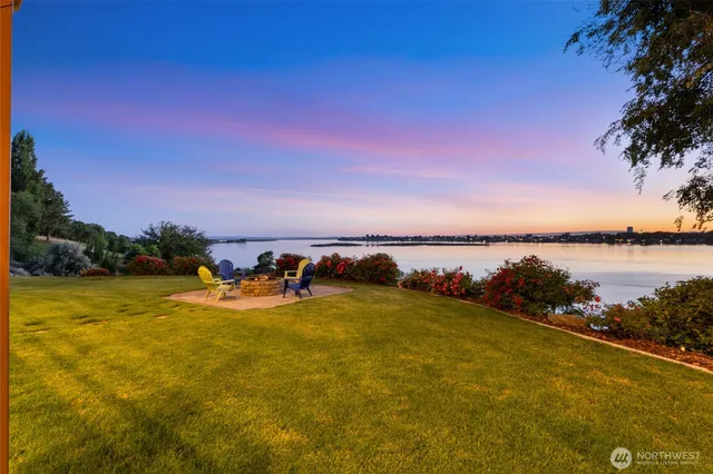 $1,599,000 | 576 Easy Street Northeast, Moses Lake, WA 98837