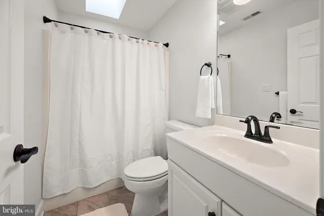 $1,349,999 | 8 Leslie Mews, Berlin, MD 21811