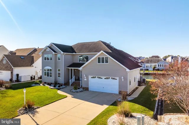 $1,349,999 | 8 Leslie Mews, Berlin, MD 21811