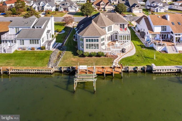 $1,349,999 | 8 Leslie Mews, Berlin, MD 21811