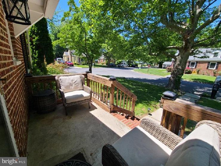 196 Cook Avenue Salem, NJ 08079 - Photo 3 of 31 Front Porch