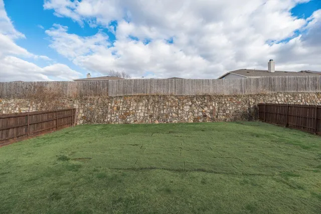 $2,150 | 512 Rocky Springs Drive, McKinney, TX 75071