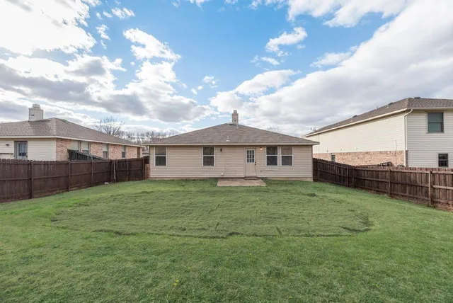 $2,150 | 512 Rocky Springs Drive, McKinney, TX 75071