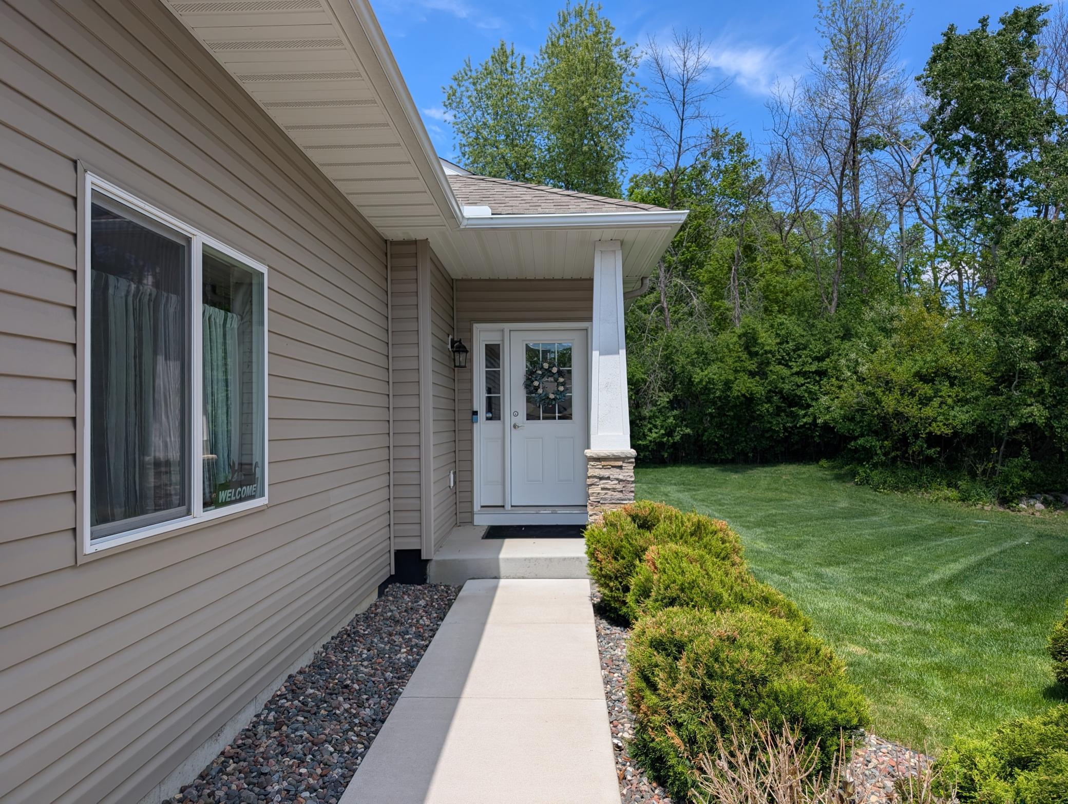 6230 Boulder Ridge Drive Rockford, MN 55373 - Photo 2 of 21