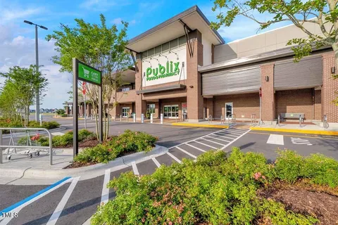 $640,000 | 1724 Deacon Fls Way, Wendell, NC 27591