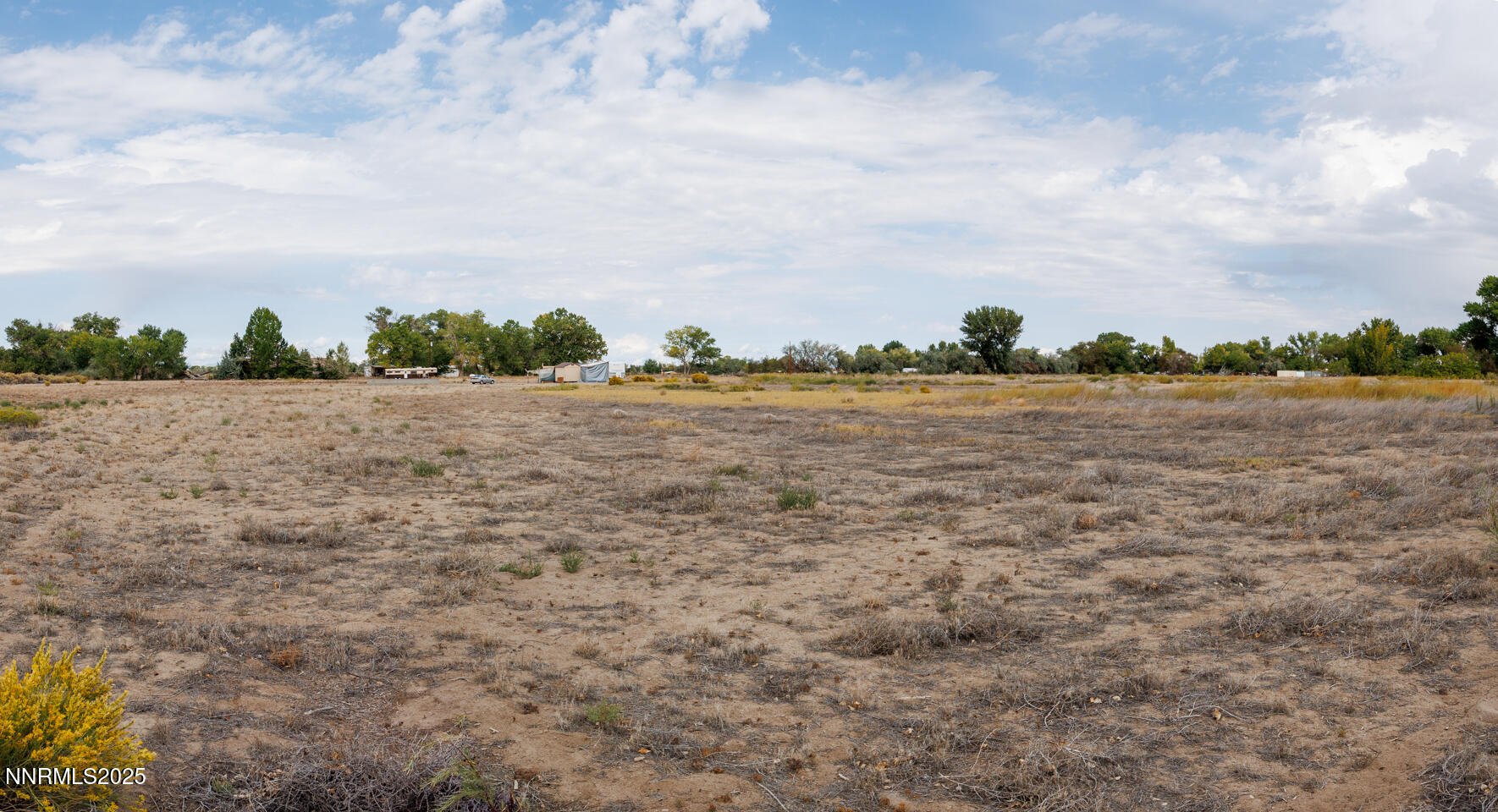 895 Howard Place Fallon, NV 89406 - Photo 7 of 13 a view of beach and lake