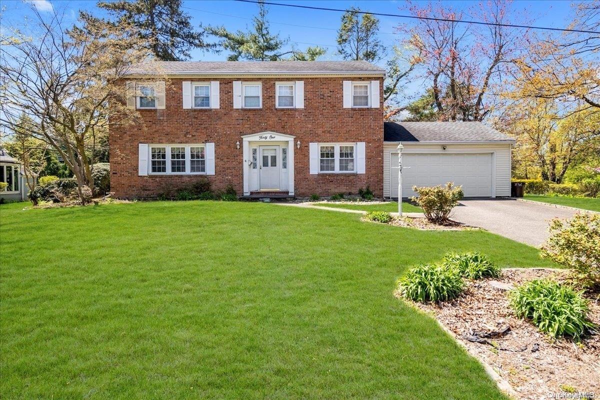 41 Lowell Road Port Washington, NY 11050 - Photo 1 of 1