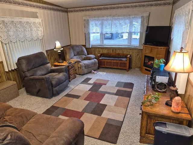 $129,800 | 125 Falling Creek Circle, Unit 125, Janesville, WI 53548