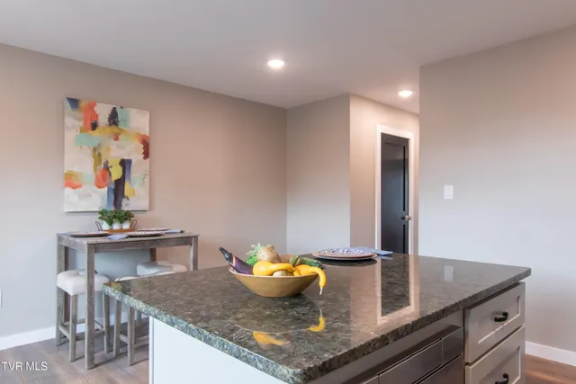 $1,900,000 | 577 English Street, Unit 2, Bristol, TN 37620