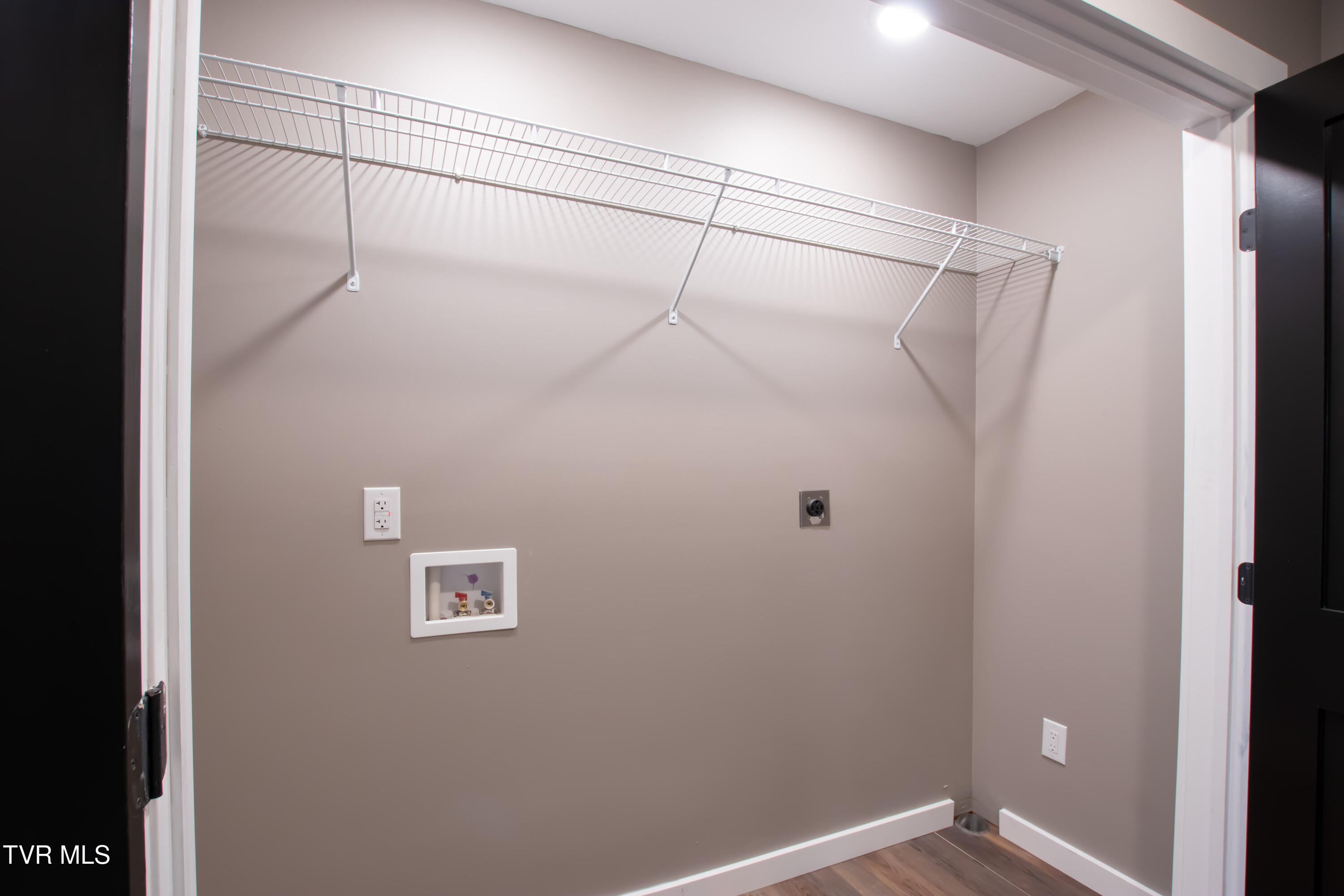 577 English Street, Unit 2 Bristol, TN 37620 - Photo 42 of 73 English-40