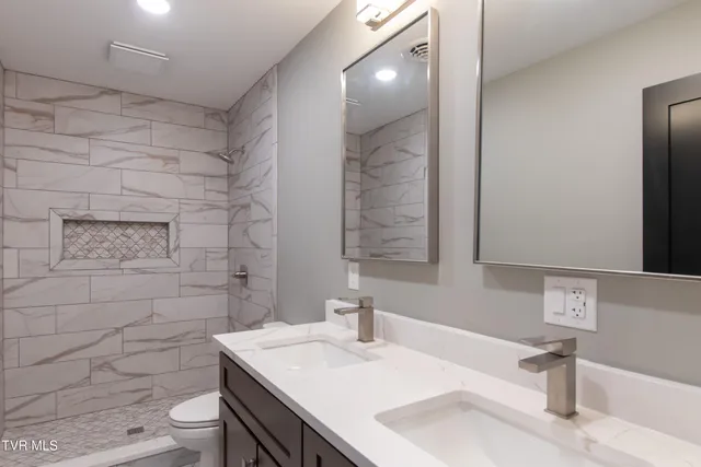 $1,900,000 | 577 English Street, Unit 2, Bristol, TN 37620