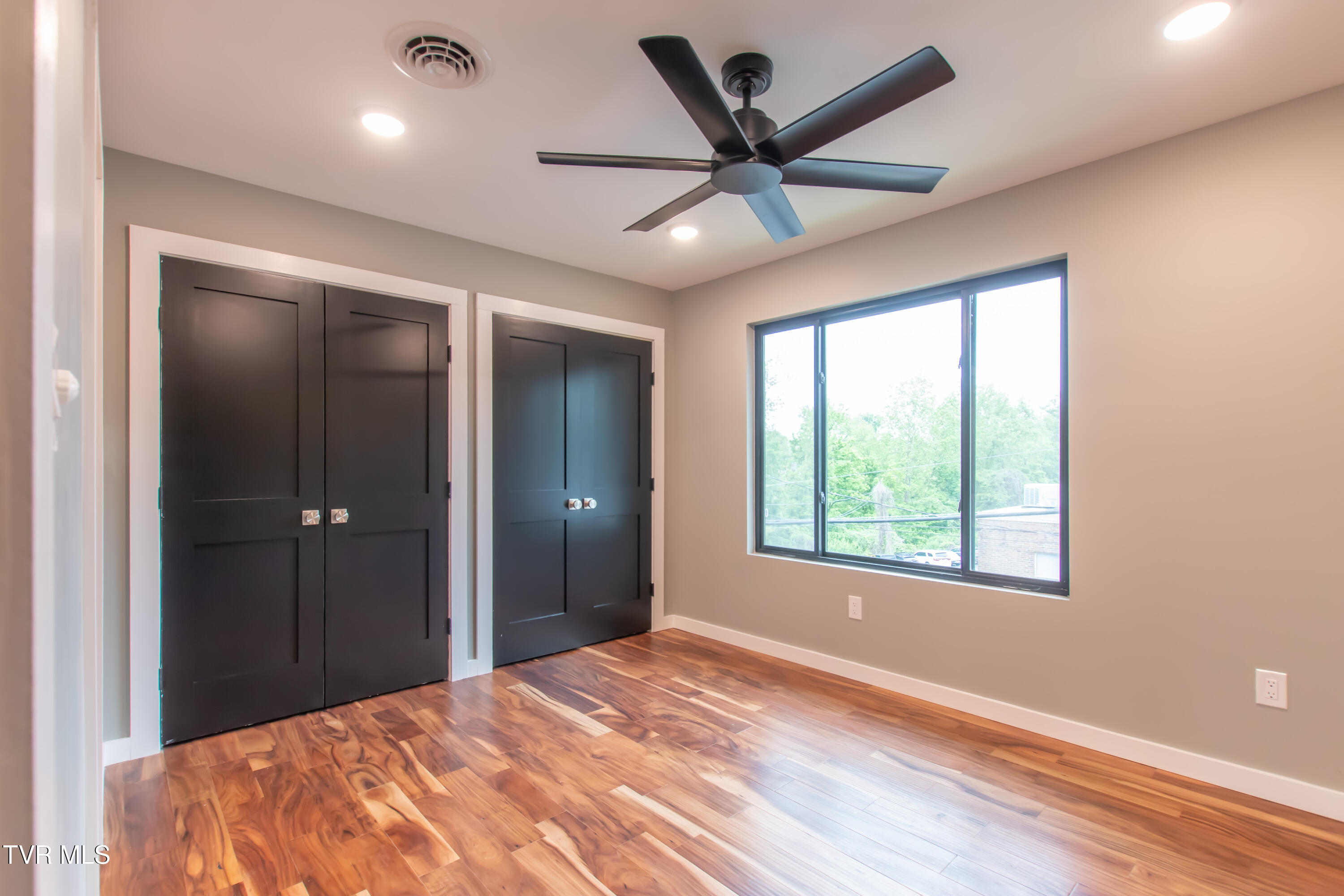 577 English Street, Unit 2 Bristol, TN 37620 - Photo 67 of 73 English-11