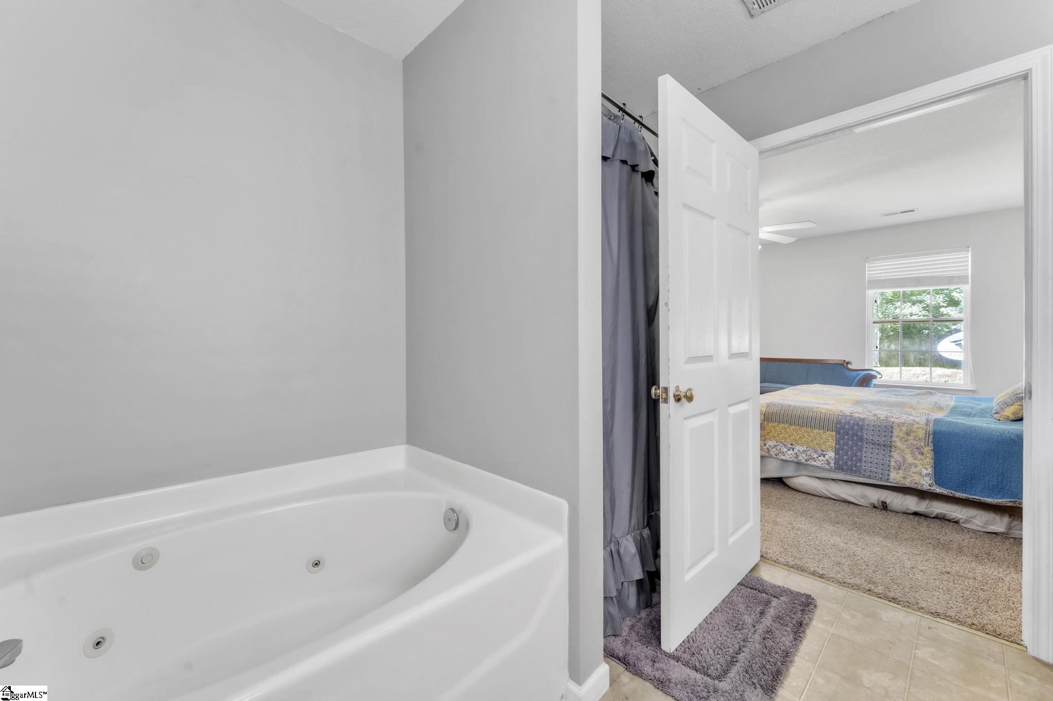 150 Mountain View Circle Inman, SC 29349 - Photo 17 of 27