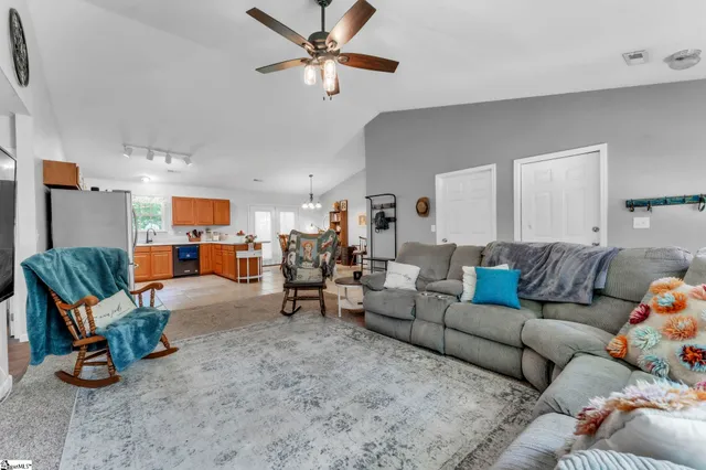 $309,000 | 150 Mountain View Circle, Inman, SC 29349