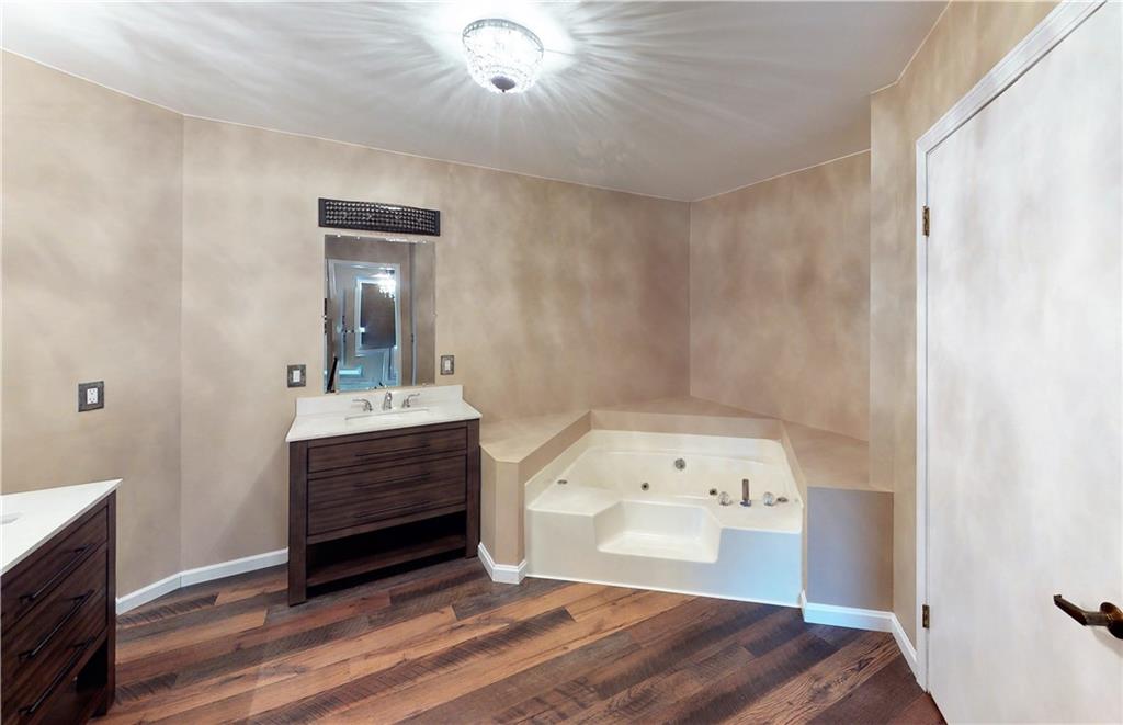 7169 Country Club Road Butler, PA 16001 - Photo 12 of 25