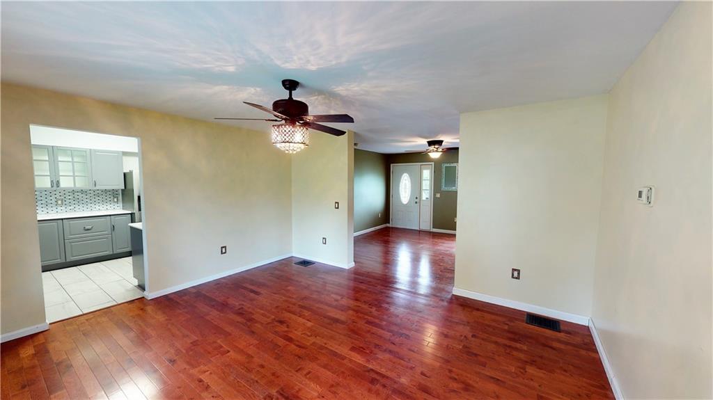 7169 Country Club Road Butler, PA 16001 - Photo 7 of 25